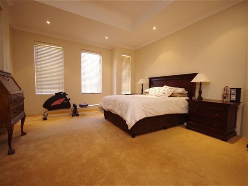 31 Zeus Avenue, Madeley WA 6065