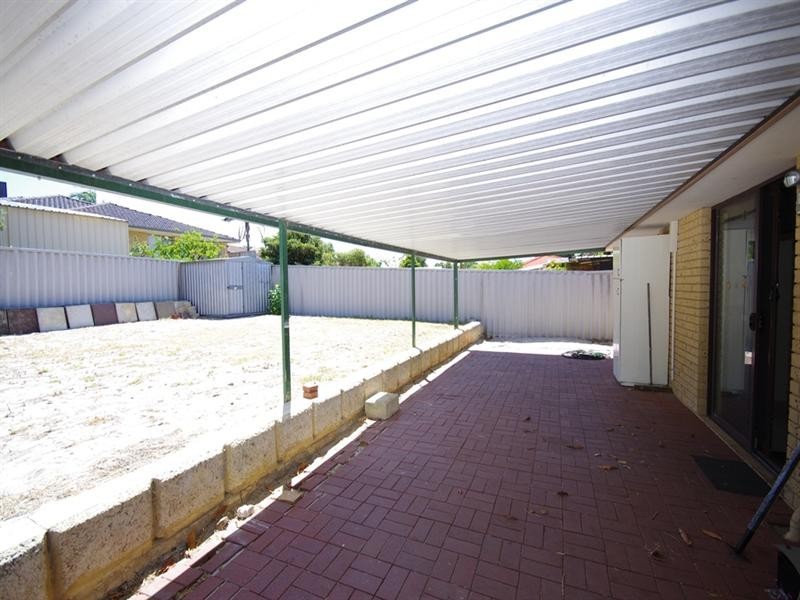 298 Illawarra Crescent, Ballajura WA 6066