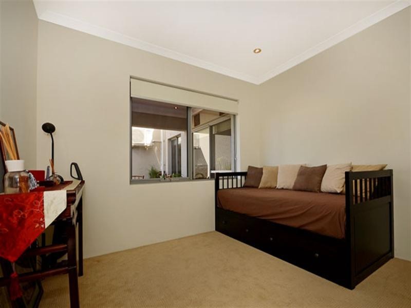 1a Hancock Street, Nollamara WA 6061