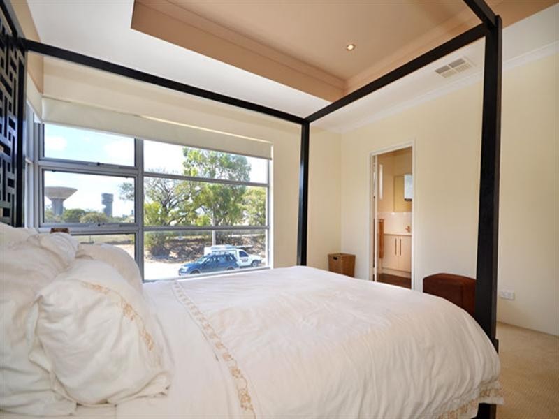 1a Hancock Street, Nollamara WA 6061