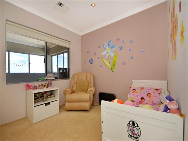 1a Hancock Street, Nollamara WA 6061