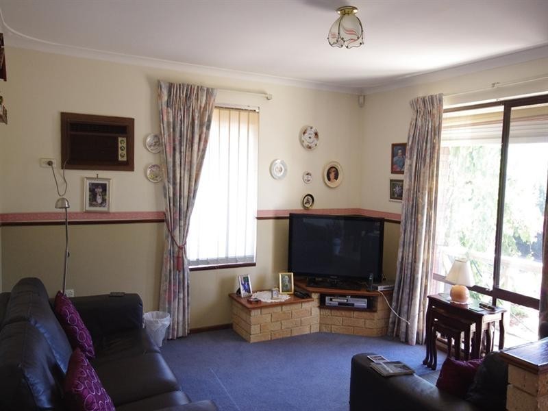 9 Skelwith Close, Balga WA 6061