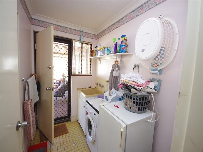 9 Skelwith Close, Balga WA 6061