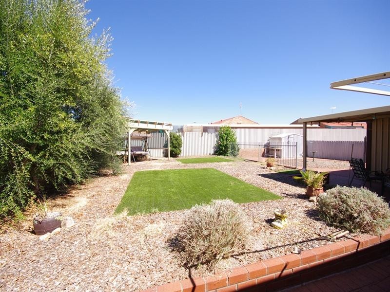 9 Skelwith Close, Balga WA 6061