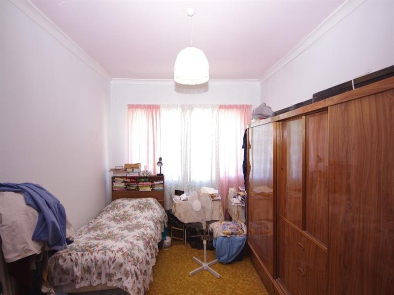 39 Curlington Crescent, Balga WA 6061