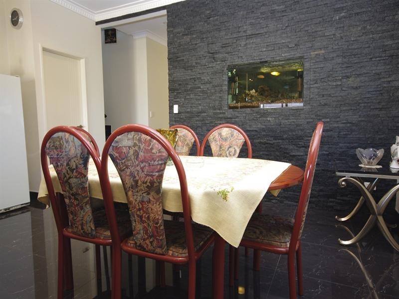 16 Derril Avenue, Dianella WA 6059