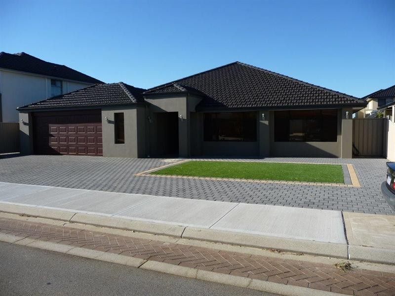 13 Kokoda Boulevard, Dianella WA 6059