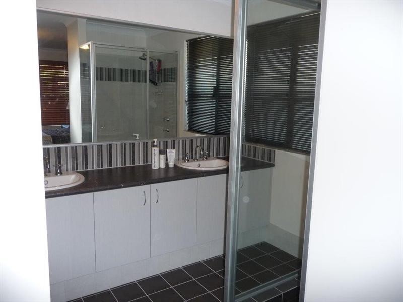 13 Kokoda Boulevard, Dianella WA 6059