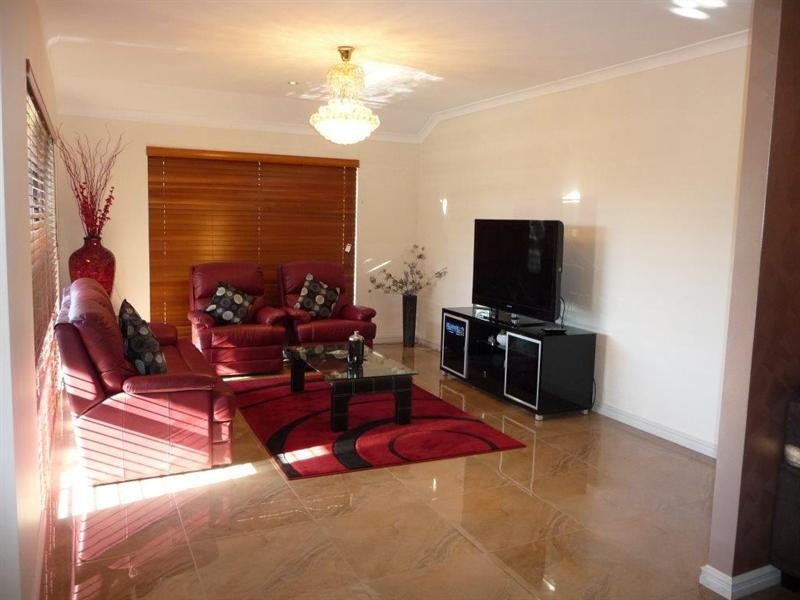 13 Kokoda Boulevard, Dianella WA 6059