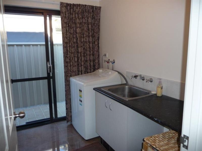 13 Kokoda Boulevard, Dianella WA 6059