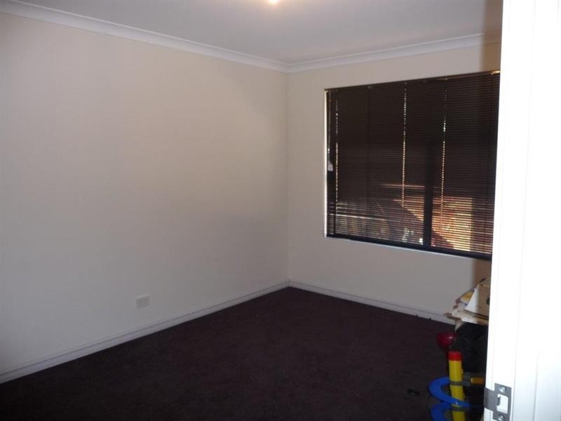 13 Kokoda Boulevard, Dianella WA 6059