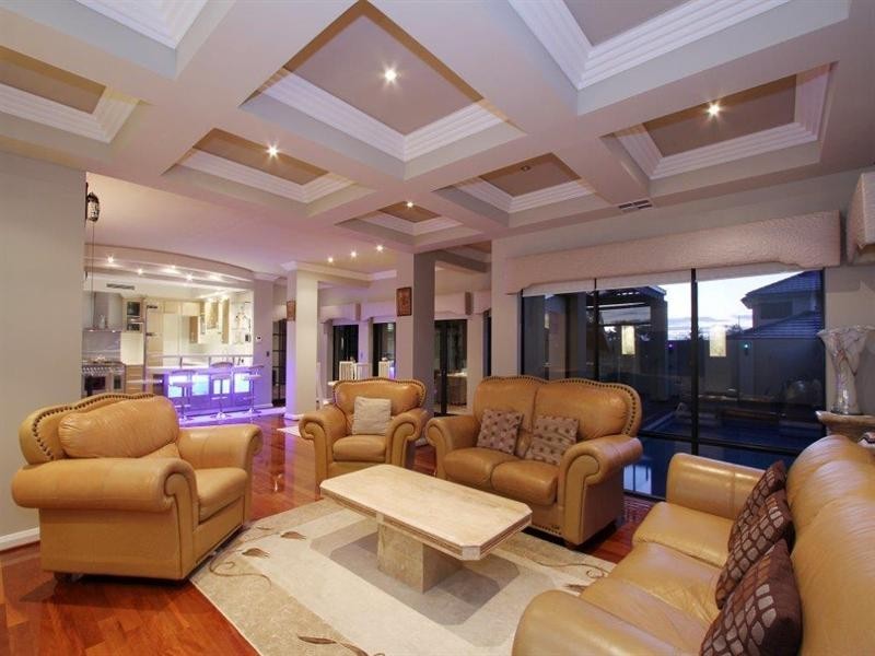 6 Aitape Vista, Dianella WA 6059