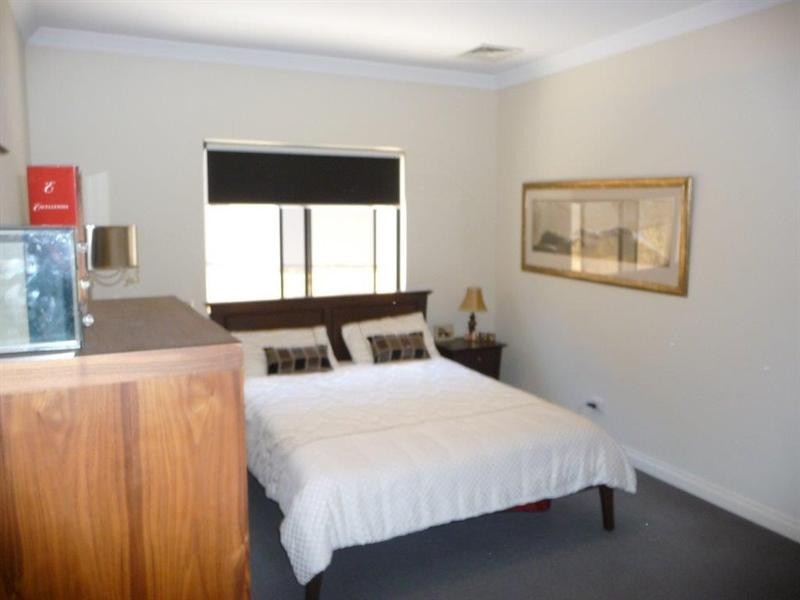 1 Benghazi Loop, Dianella WA 6059