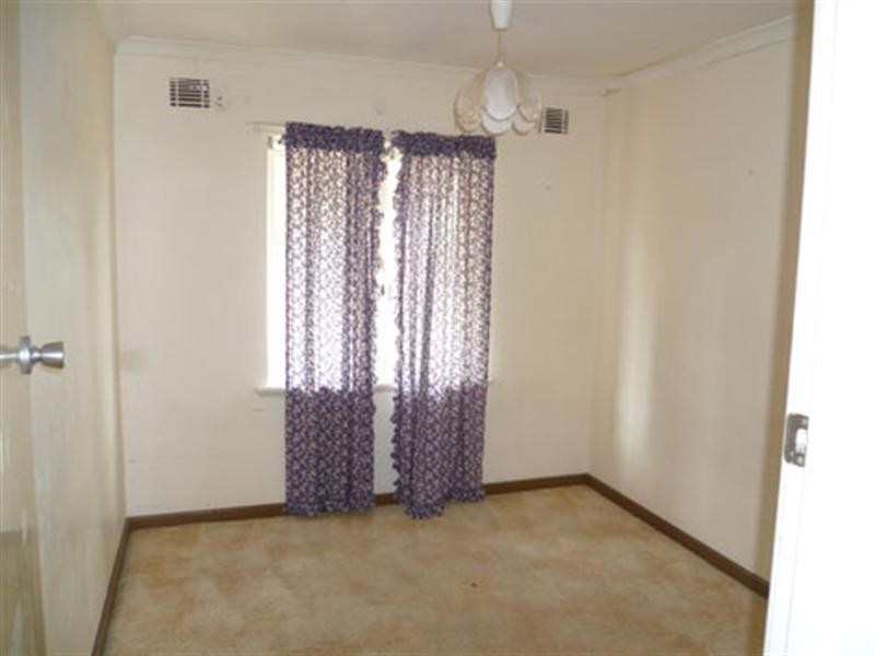 13 Earnley Way, Balga WA 6061