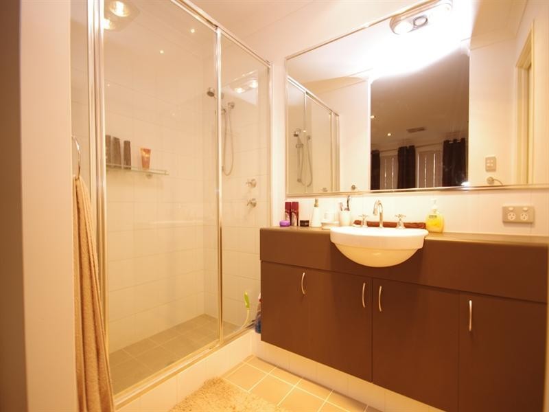 11 Trojan Bend, Madeley WA 6065