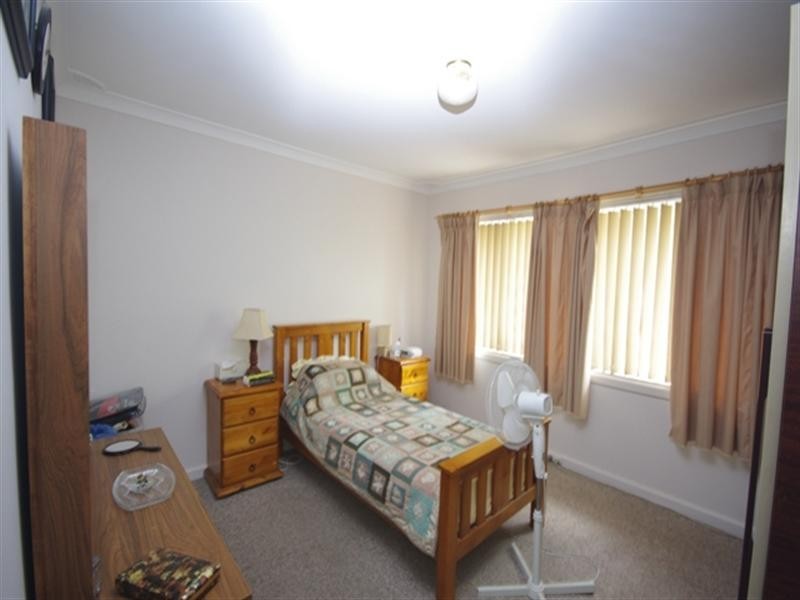 15 Colne Way, Girrawheen WA 6064