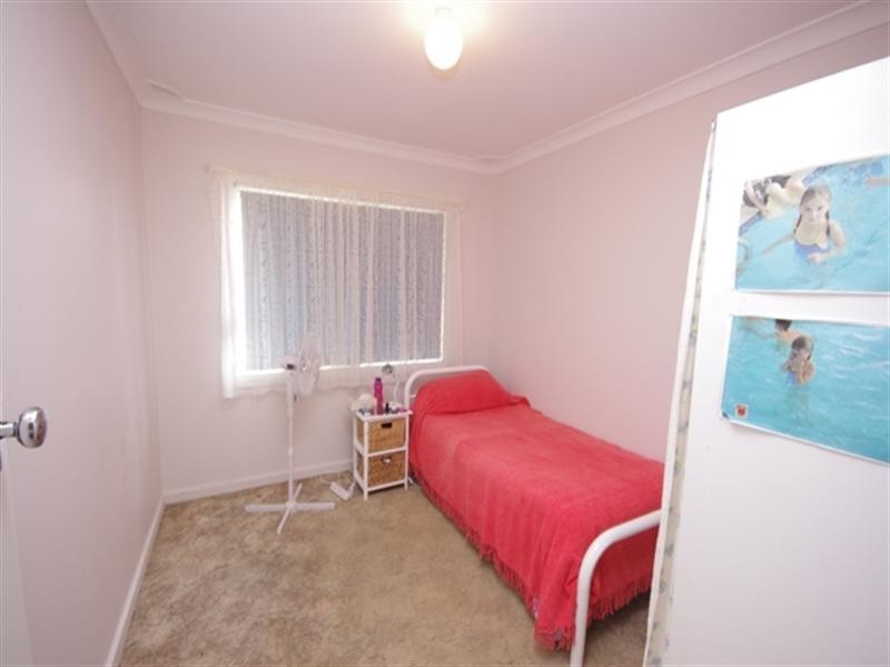 15 Colne Way, Girrawheen WA 6064