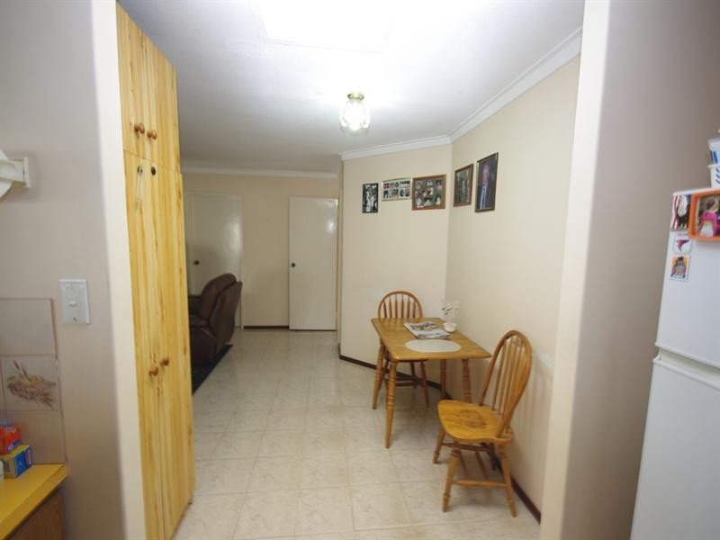 26 Arnos Way, Girrawheen WA 6064