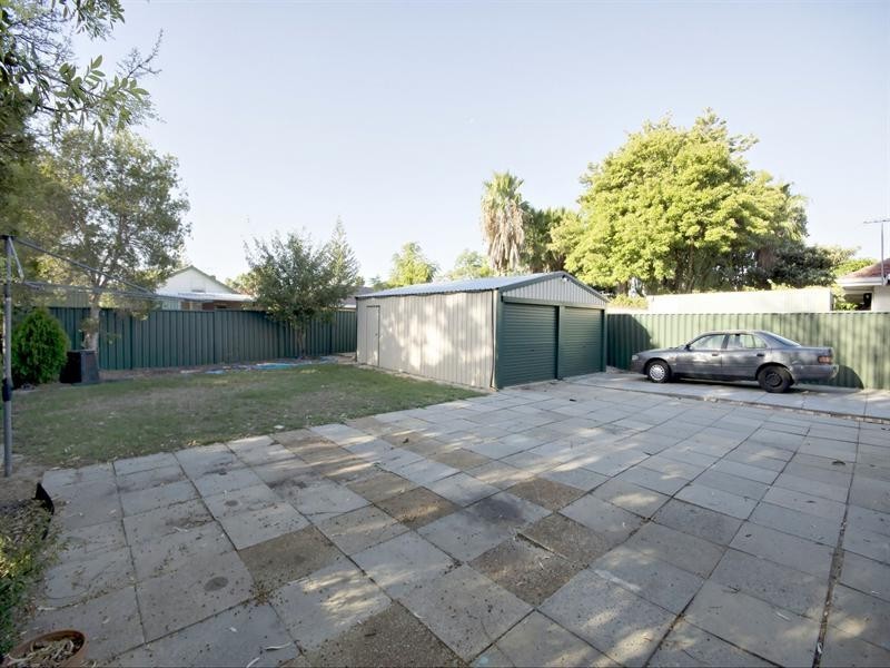 79 Curlington Cresent, Balga WA 6061