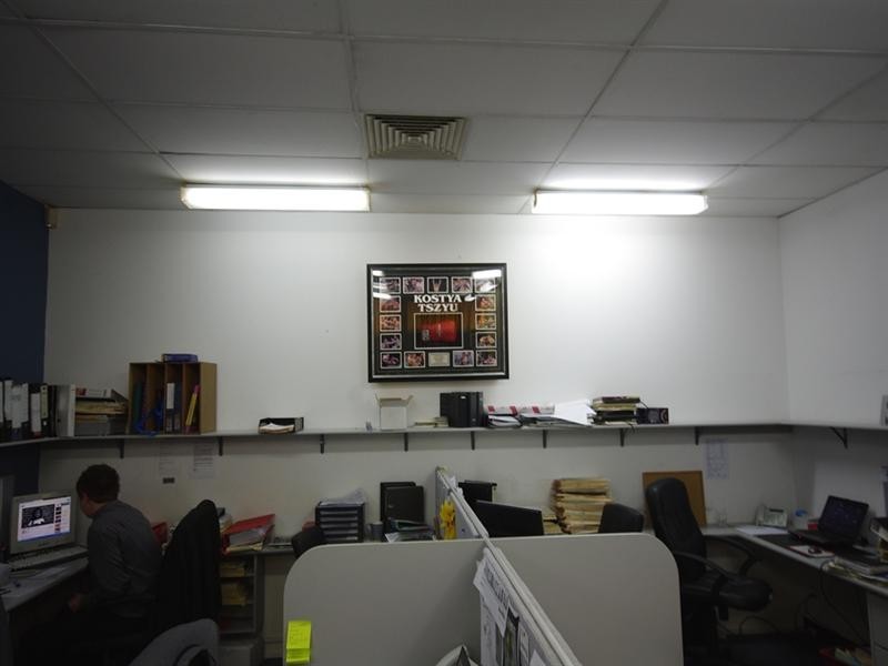 33 Manolas Way, Girrawheen WA 6064