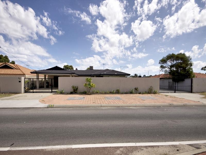 43 Redcliffe Avenue, Balga WA 6061