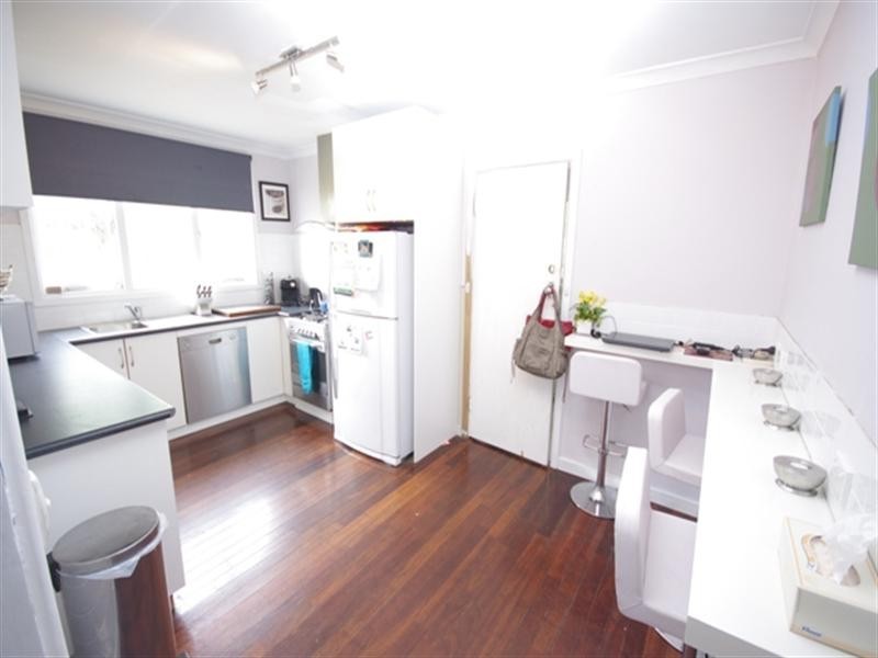 28 Bendix Way, Girrawheen WA 6064