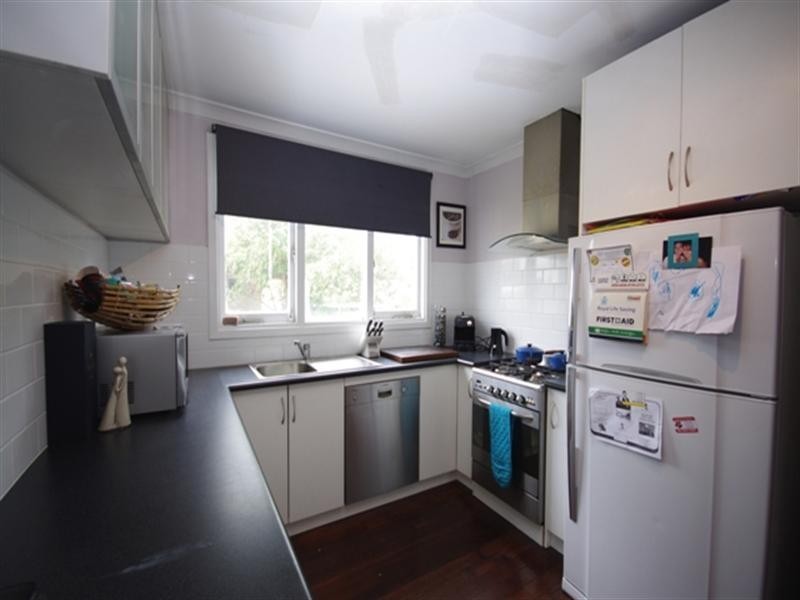 28 Bendix Way, Girrawheen WA 6064