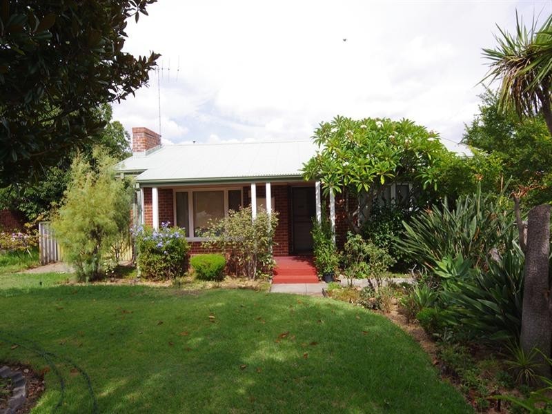 49 Hillsborough Drive, Nollamara WA 6061