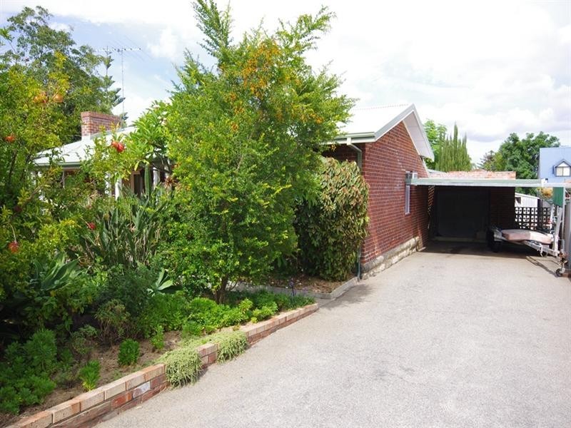 49 Hillsborough Drive, Nollamara WA 6061