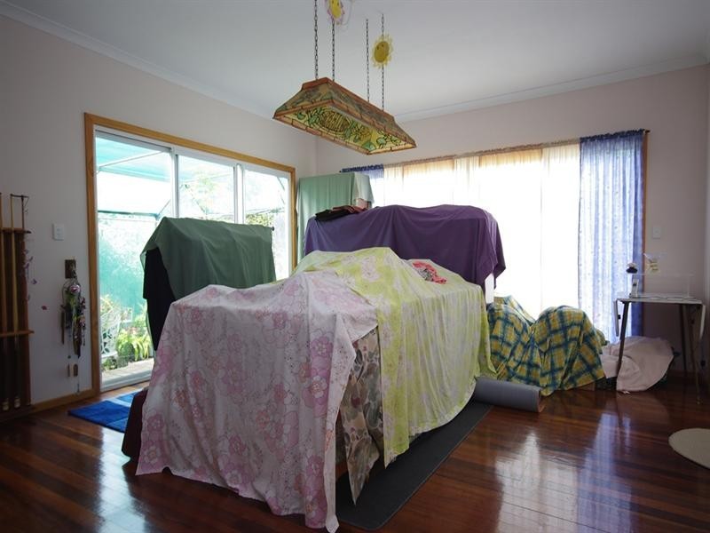 49 Hillsborough Drive, Nollamara WA 6061