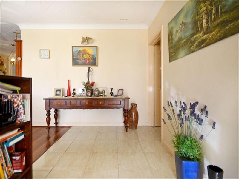 286 Flinders Street, Nollamara WA 6061