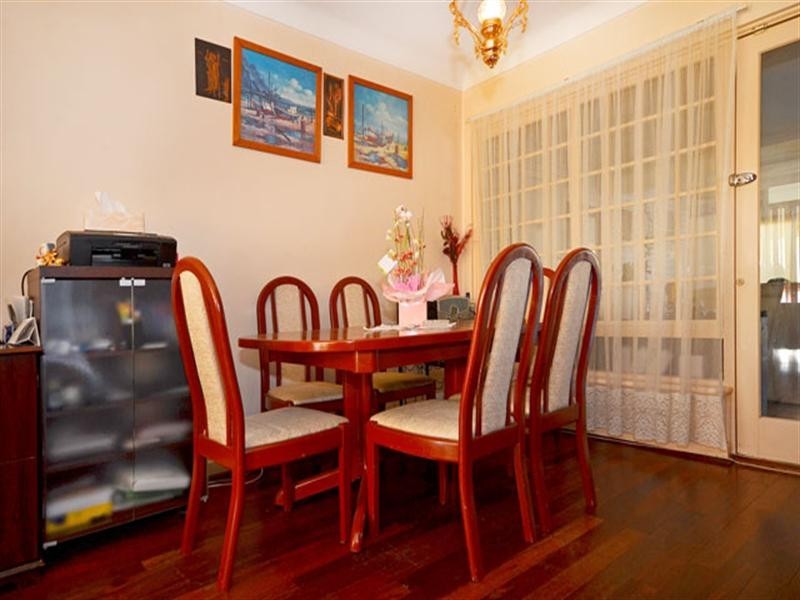 286 Flinders Street, Nollamara WA 6061