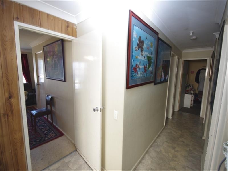 31 Colne Way, Girrawheen WA 6064