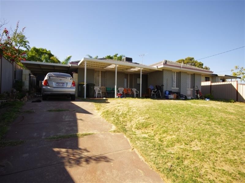 31 Colne Way, Girrawheen WA 6064