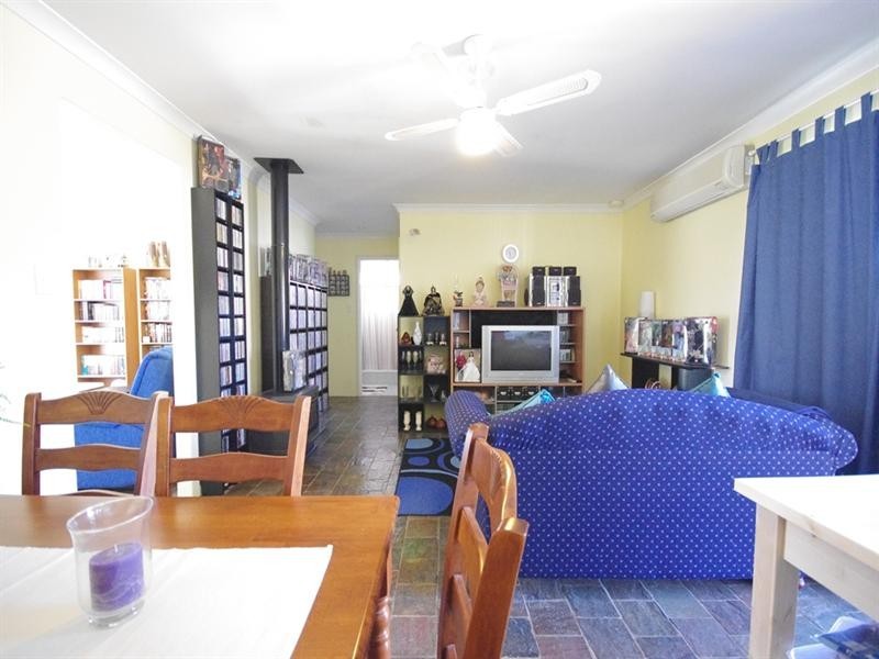 23 Benelli Place, Alexander Heights WA 6064