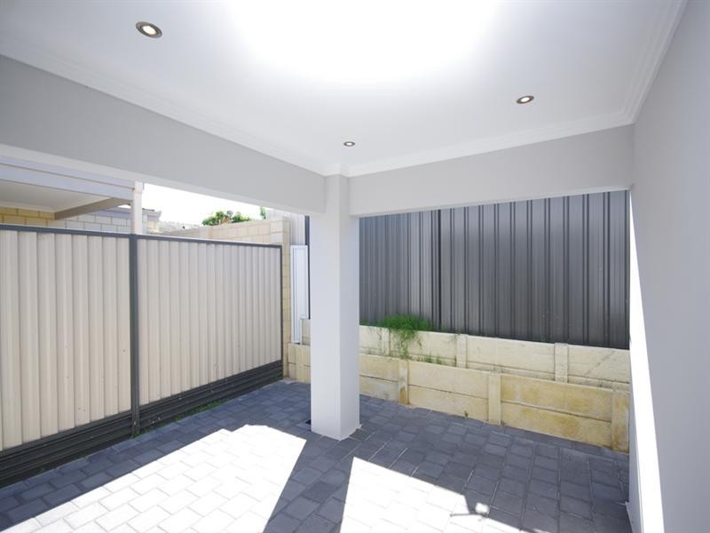 5c Quadea Road, Nollamara WA 6061