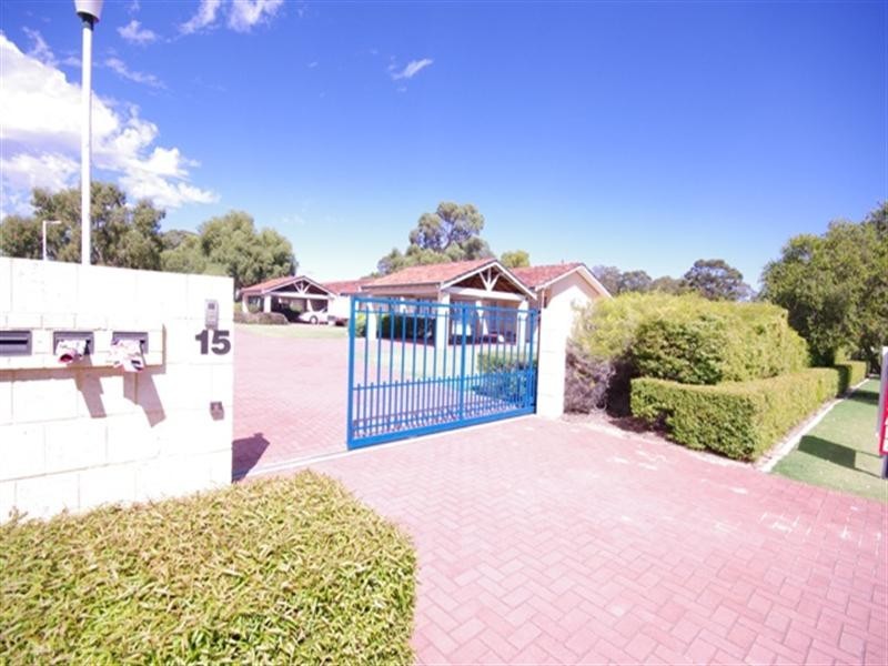 1/15 Westbrook Way, Girrawheen WA 6064