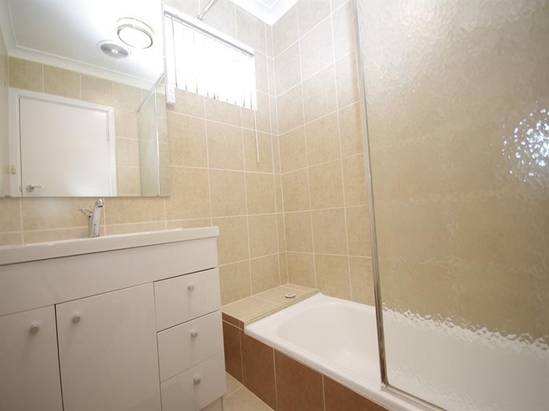 33 Colne Way, Girrawheen WA 6064