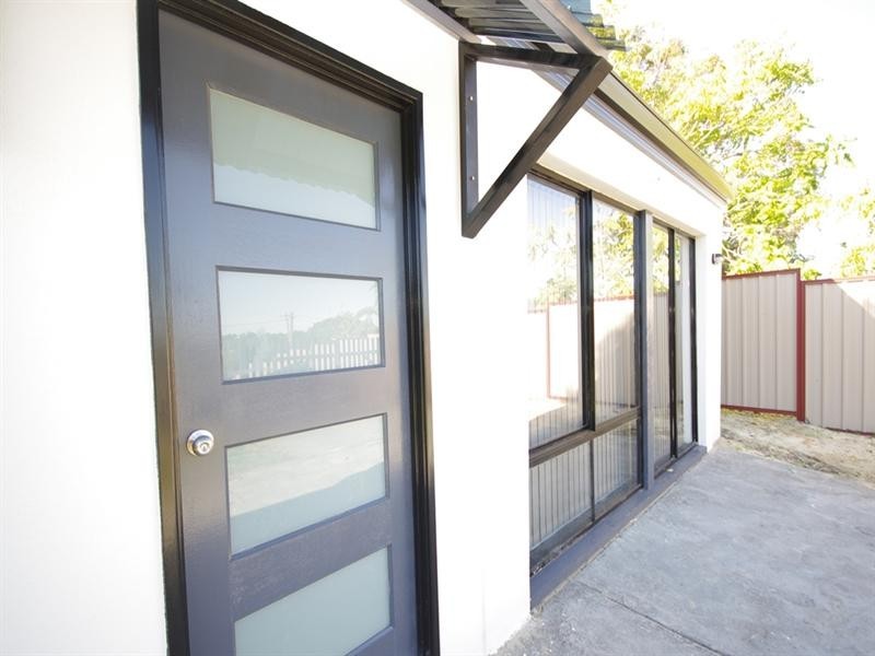 33 Colne Way, Girrawheen WA 6064