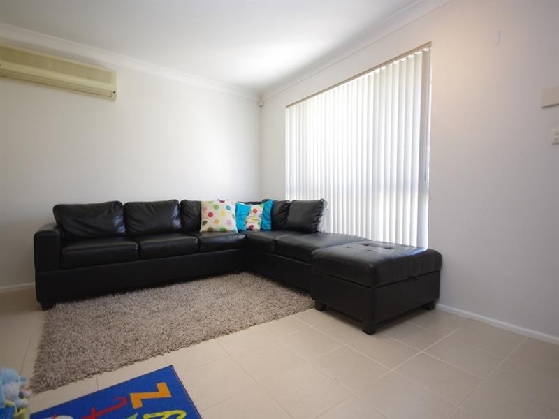 7 Fieldgate Square, Balga WA 6061