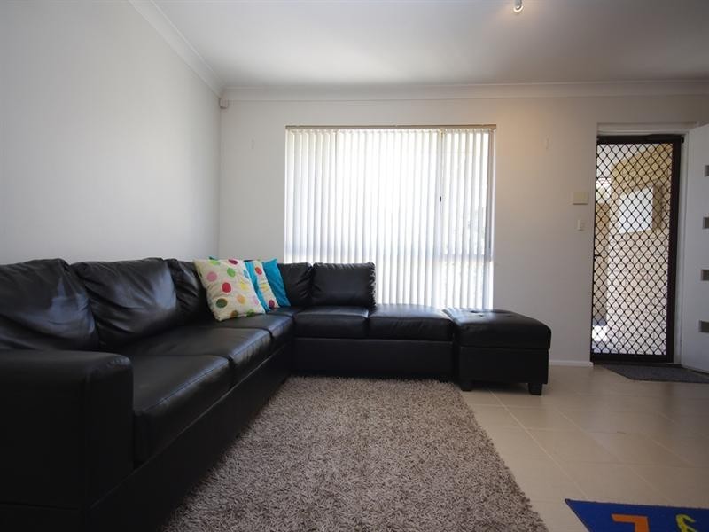 7 Fieldgate Square, Balga WA 6061