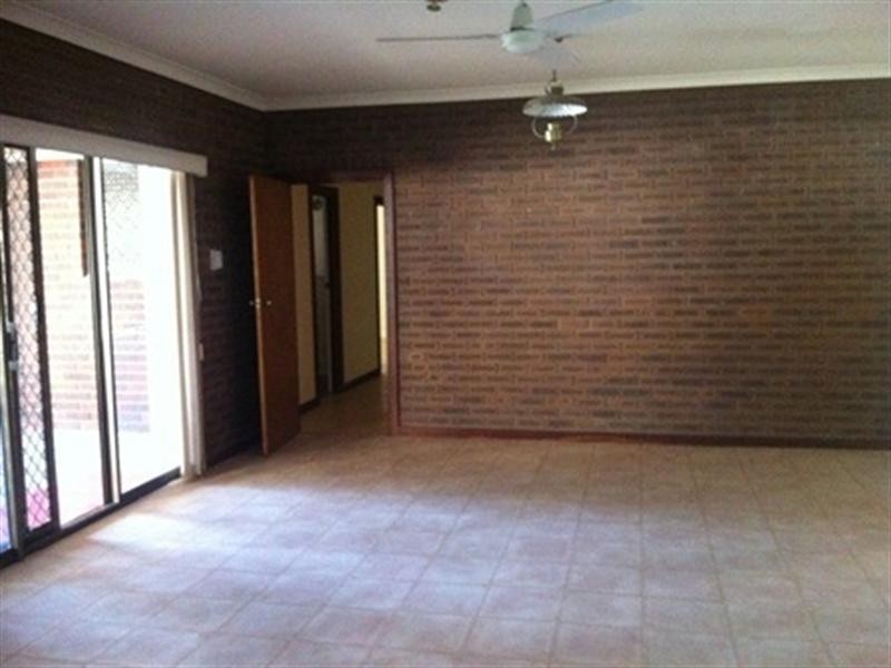 33 Maurice Street, Embleton WA 6062