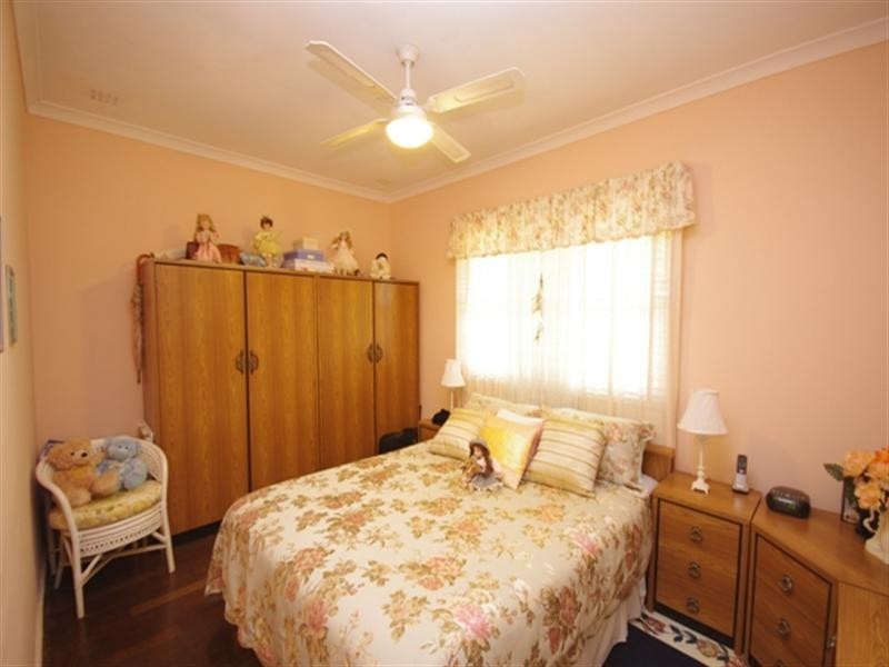 31 Albourne Place, Balga WA 6061