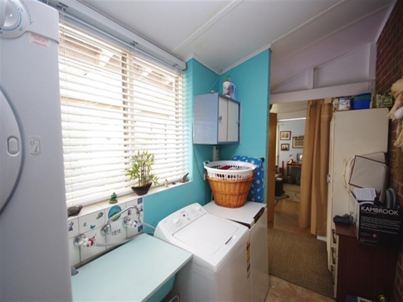 31 Albourne Place, Balga WA 6061