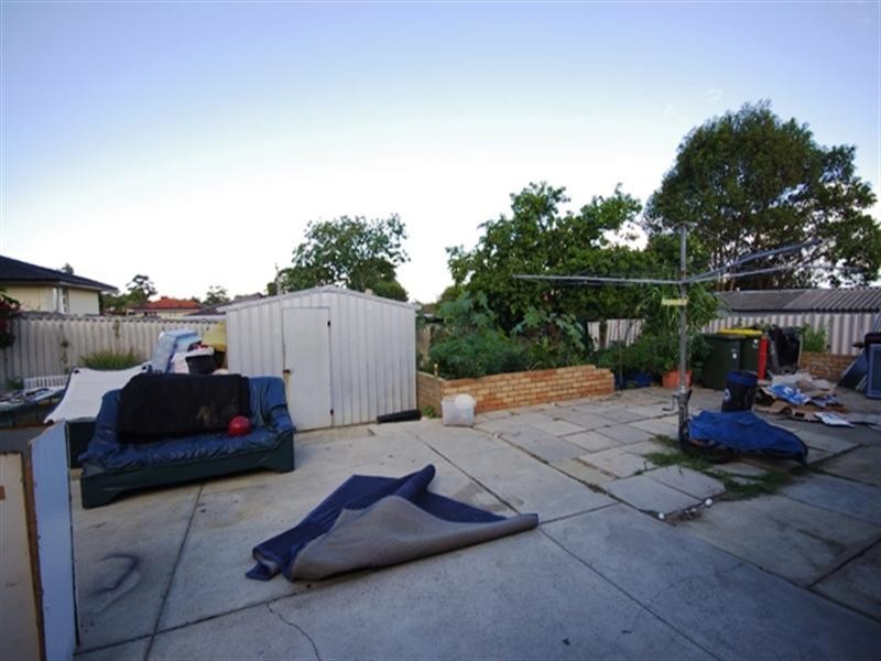 47 Bendix Way, Girrawheen WA 6064