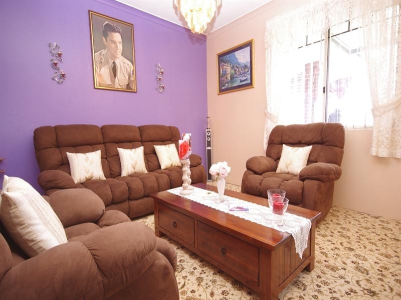 8 Curtin Road, Marangaroo WA 6064