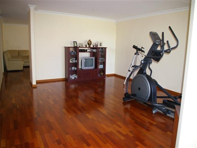 3 Canova Road, Butler WA 6036