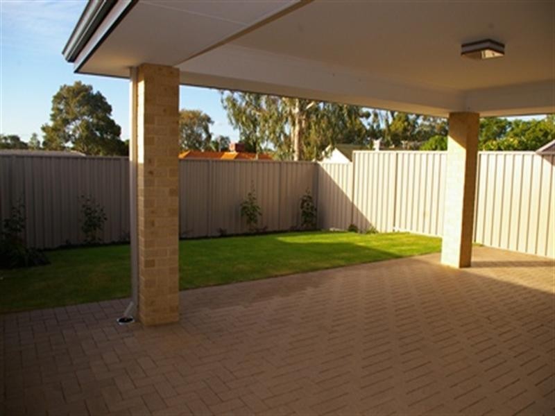 24 Gallagher Street, Eden Hill WA 6054