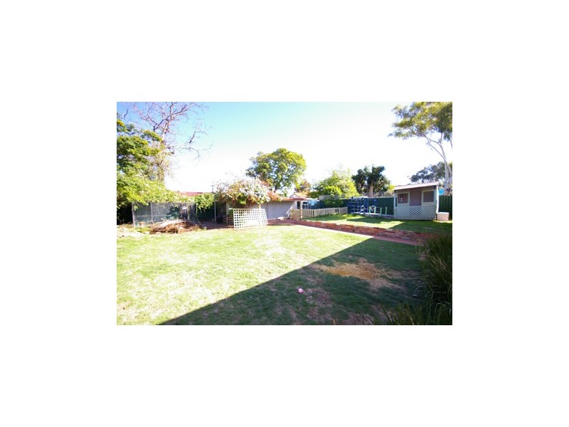 189 Mirrabooka Avenue, Balga WA 6061