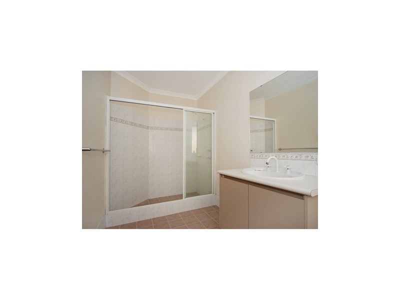 2 McNamara Place, Marangaroo WA 6064